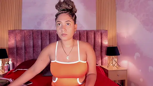 Snapshot of Laurentdupont04 chatting on December 3, 3:03 am Laurentdupont04 online show from December 3, 3:03 am