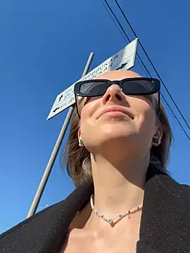 CaseyStar online show from January 9, 9:16 am