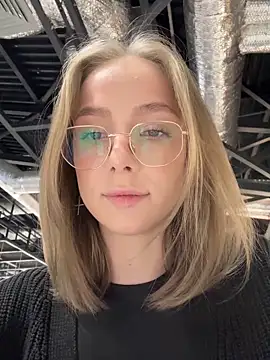 CaseyStar online show from January 26, 9:19 am