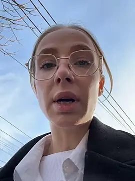 CaseyStar online show from February 2, 9:08 am