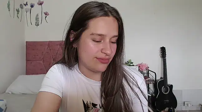 Snapshot of Serenity chatting on March 5, 8:21 pm Serenity online show from March 5, 8:21 pm