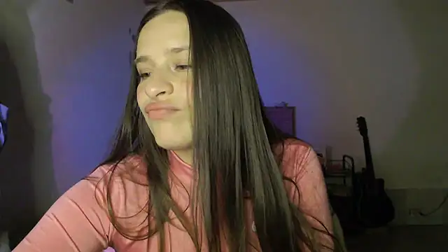 Snapshot of Serenity chatting on October 9, 11:25 pm Serenity online show from October 9, 11:25 pm