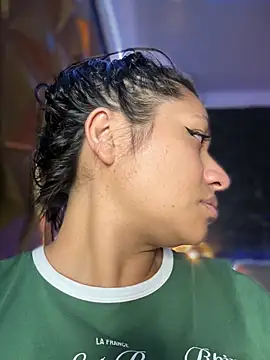 Im Little online show from January 17, 2:49 am