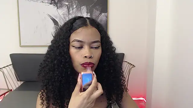 Snapshot of Shenna_brunette_ chatting on December 9, 4:05 pm Shenna brunette online show from December 9, 4:05 pm