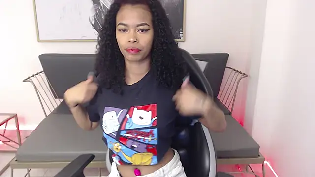Snapshot of Shenna_brunette_ chatting on January 3, 1:14 pm Shenna brunette online show from January 3, 1:14 pm