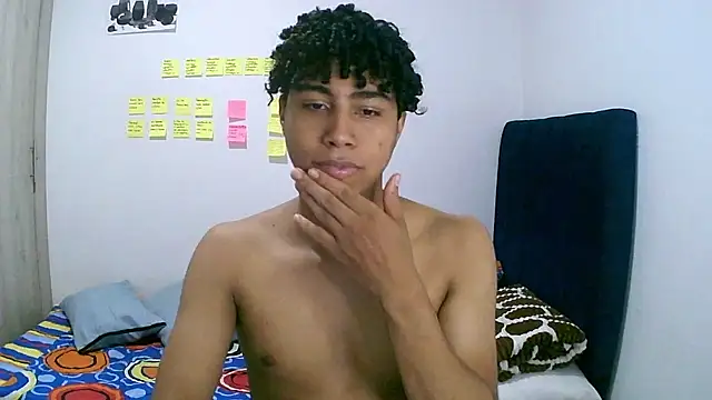 sexy diamante  online show from February 3, 3:04 am