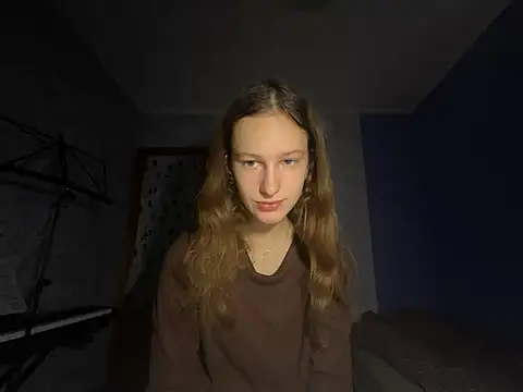 Snapshot of Eva_Angel3 chatting on December 10, 2:50 pm Eva Angel3 online show from December 10, 2:50 pm