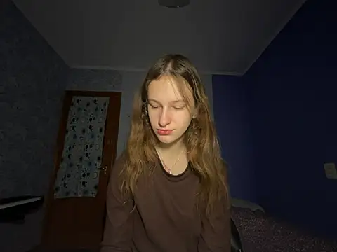 Snapshot of Eva_Angel3 chatting on December 11, 4:31 pm Eva Angel3 online show from December 11, 4:31 pm