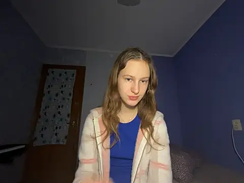Snapshot of Eva_Angel3 chatting on December 16, 7:00 pm Eva Angel3 online show from December 16, 7:00 pm