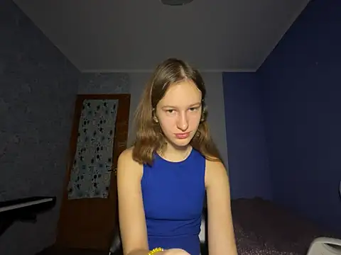Snapshot of Eva_Angel3 chatting on December 19, 3:30 pm Eva Angel3 online show from December 19, 3:30 pm