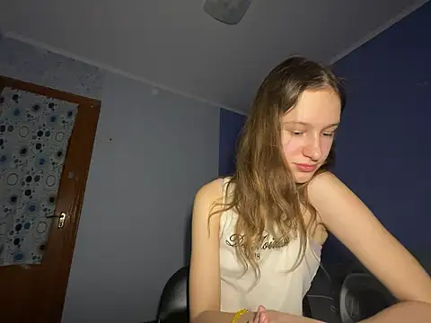 Snapshot of Eva_Angel3 chatting on January 26, 7:31 pm Eva Angel3 online show from January 26, 7:31 pm