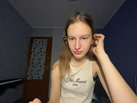 Snapshot of Eva_Angel3 chatting on February 15, 4:34 pm Eva Angel3 online show from February 15, 4:34 pm
