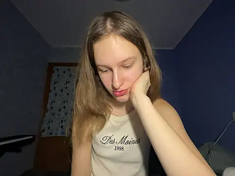 Snapshot of Eva_Angel3 chatting on February 16, 5:26 pm Eva Angel3 online show from February 16, 5:26 pm