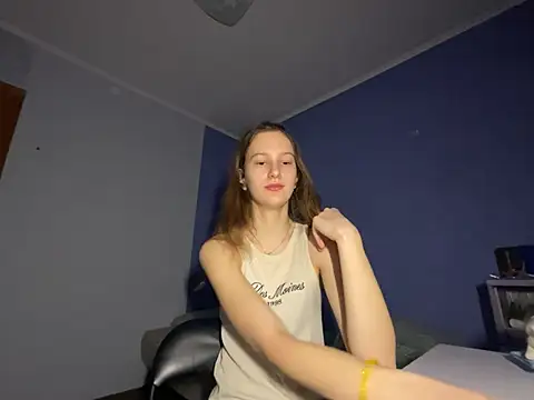 Snapshot of Eva_Angel3 chatting on February 17, 6:26 pm Eva Angel3 online show from February 17, 6:26 pm