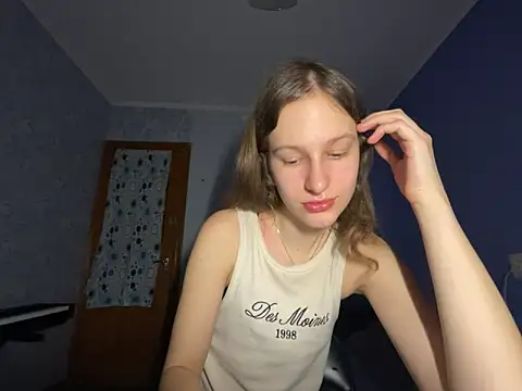 Snapshot of Eva_Angel3 chatting on March 2, 4:42 pm Eva Angel3 online show from March 2, 4:42 pm