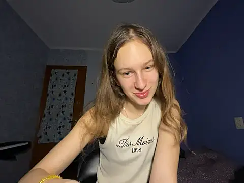 Snapshot of Eva_Angel3 chatting on March 3, 6:22 pm Eva Angel3 online show from March 3, 6:22 pm