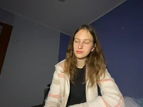 Snapshot of Eva_Angel3 chatting on March 14, 4:51 pm Eva Angel3 online show from March 14, 4:51 pm