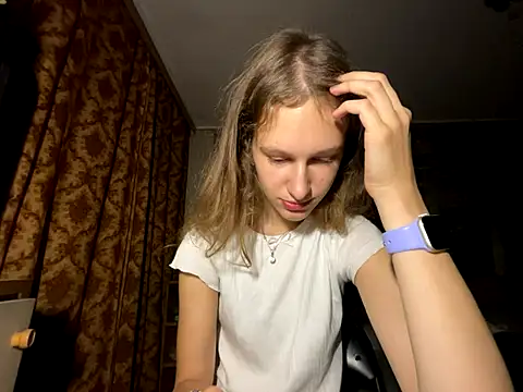 Snapshot of Eva_Angel3 chatting on September 23, 7:28 pm Eva Angel3 online show from September 23, 7:28 pm