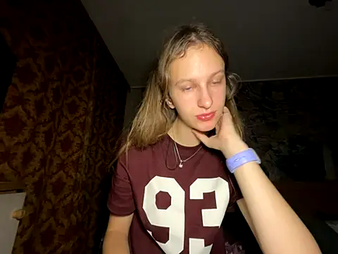 Snapshot of Eva_Angel3 chatting on September 26, 6:34 pm Eva Angel3 online show from September 26, 6:34 pm