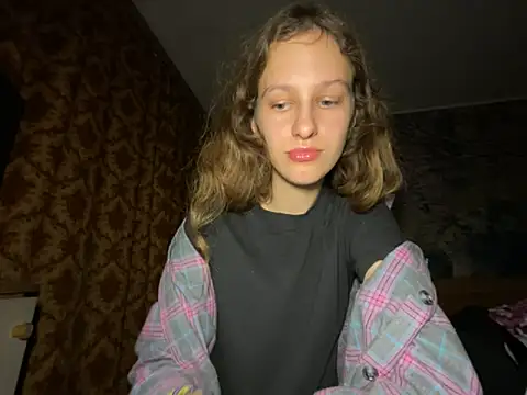 Snapshot of Eva_Angel3 chatting on September 30, 6:13 pm Eva Angel3 online show from September 30, 6:13 pm