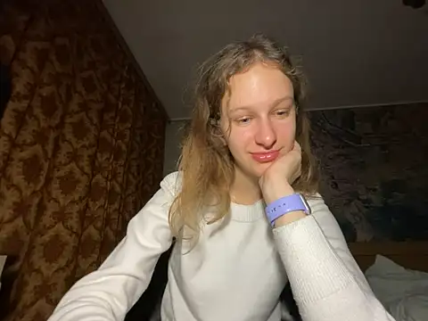 Snapshot of Eva_Angel3 chatting on October 23, 4:17 pm Eva Angel3 online show from October 23, 4:17 pm