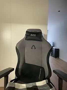 brazilianbbinuk online show from February 10, 11:58 am