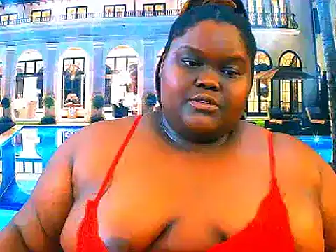 EbonyHotBuns online show from April 16, 8:26 am