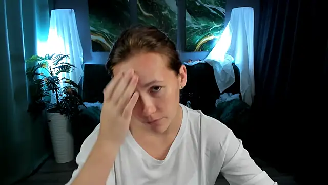 MichelleOrtis online show from November 8, 11:47 pm