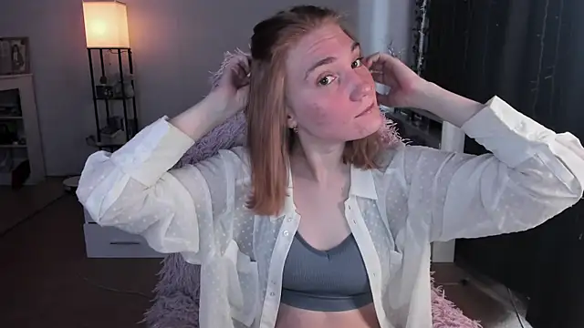 ReddHotPipper online show from April 14, 3:45 am