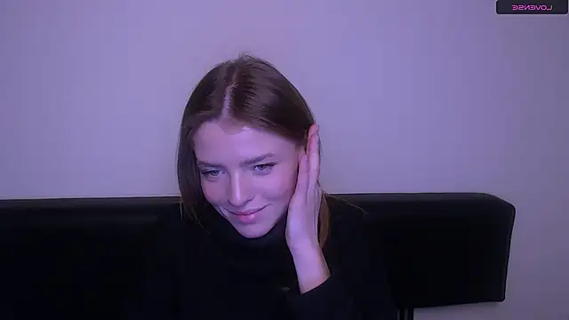 MissOliviaa  online show from December 13, 12:50 pm