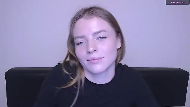 MissOliviaa  online show from December 15, 2:16 pm