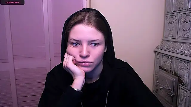 MissOliviaa  online show from December 21, 9:12 am