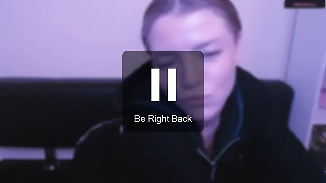 MissOliviaa  online show from December 30, 10:43 am