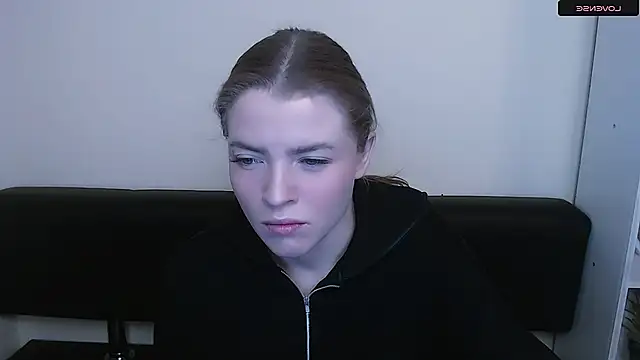 MissOliviaa  online show from January 3, 7:49 am