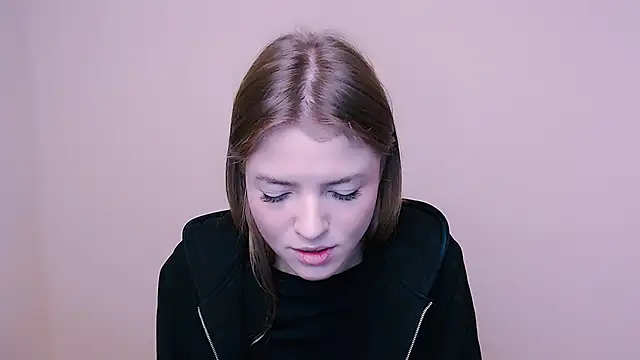 MissOliviaa  online show from January 4, 12:38 pm