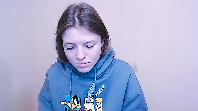 MissOliviaa  online show from January 10, 1:20 pm