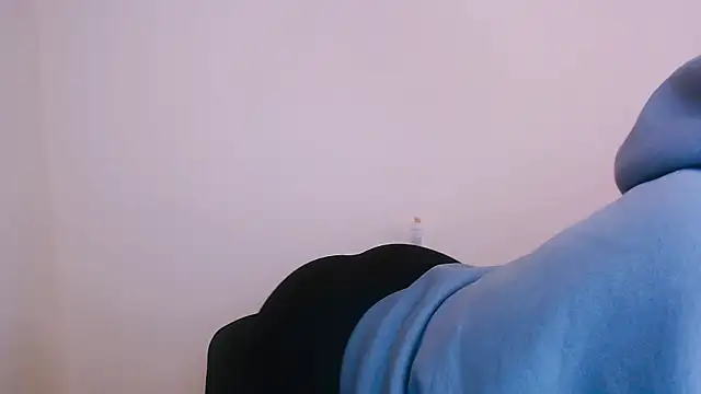 MissOliviaa  online show from January 15, 8:41 am