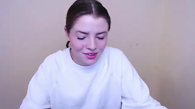 MissOliviaa  online show from January 22, 1:53 pm