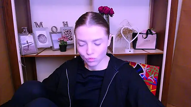 MissOliviaa  online show from January 26, 7:53 am