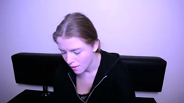 MissOliviaa  online show from January 31, 11:46 am