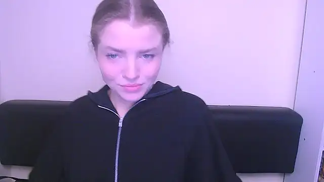 MissOliviaa  online show from February 3, 7:51 am