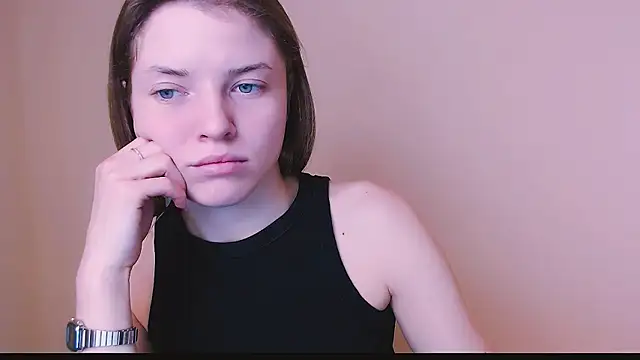 MissOliviaa  online show from February 7, 12:28 pm