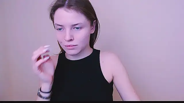 MissOliviaa  online show from February 7, 4:03 pm