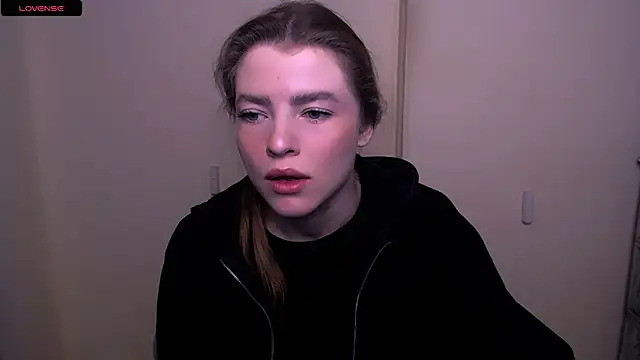 MissOliviaa  online show from February 22, 9:01 am