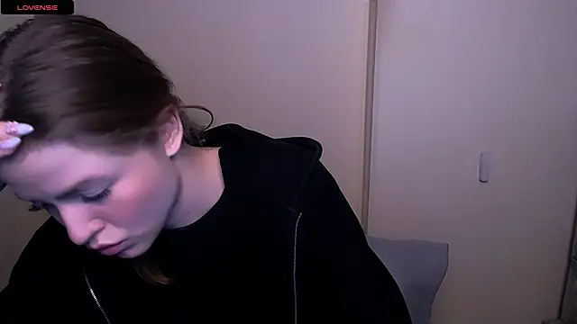 MissOliviaa  online show from February 22, 12:08 pm