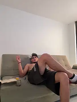 ArturoDelgado1 online show from February 7, 4:00 pm