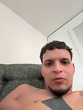 ArturoDelgado1 online show from March 22, 4:10 pm