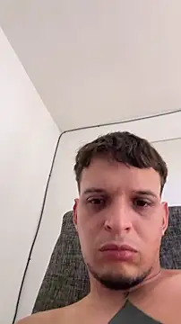 ArturoDelgado1 online show from April 13, 4:56 pm