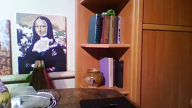 Snapshot of Evasapples chatting on January 8, 9:12 pm Evasapples online show from January 8, 9:12 pm