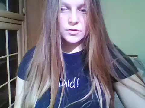 Snapshot of Evasapples chatting on January 28, 9:08 pm Evasapples online show from January 28, 9:08 pm